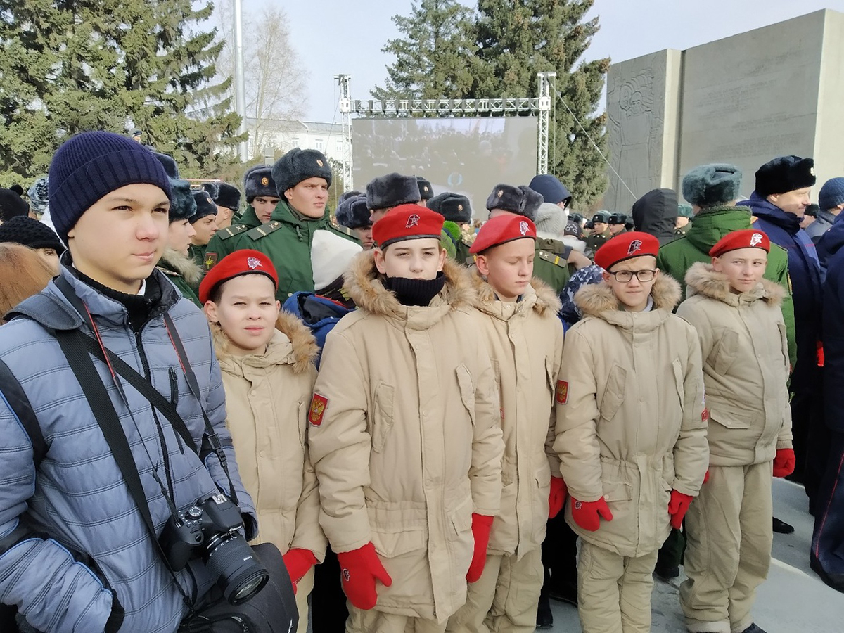 Роль военно-патриотического клуба «Искра» в реализации комплексной  программы духовно-нравственного и патриотического воспитания ЦВР  «Галактика» | Интерактивное образование